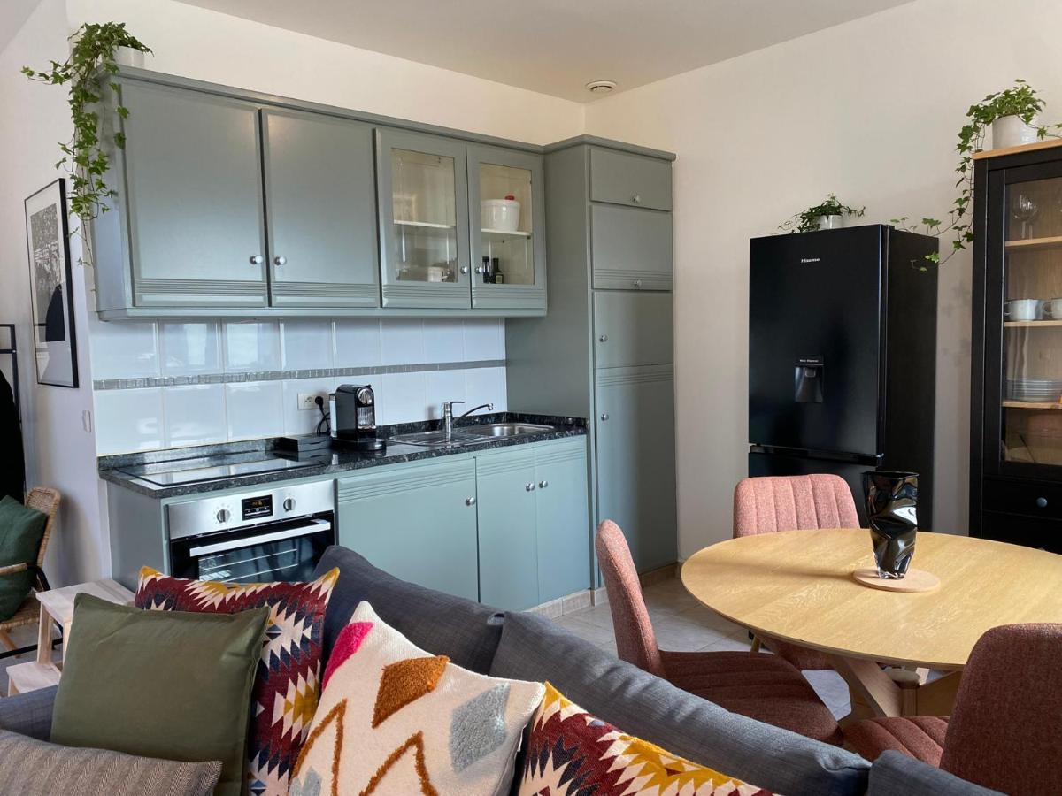 Appartement 2 Pieces De 44M² En Centre Ville มาก์นี-เลส์-อมอว์ซ ภายนอก รูปภาพ